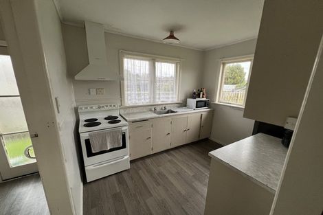 Photo of property in 15 Leeds Street, Silverdale, Hamilton, 3216