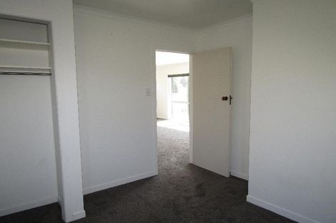 Photo of property in 13 Besley Place, Acacia Bay, Taupo, 3330