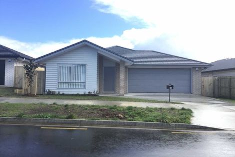 Photo of property in 12 Rainsford Road, Pukekohe, 2120