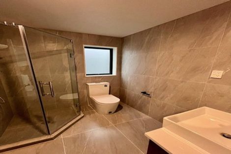 Photo of property in 14d Serjeant Street, Henderson, Auckland, 0612