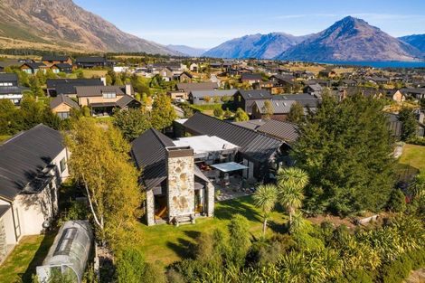Photo of property in 8 Bretby Court, Jacks Point, Queenstown, 9371