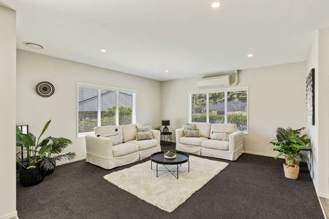 Photo of property in 7 Frederick Place, Whalers Gate, New Plymouth, 4310