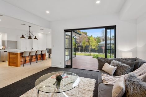 Photo of property in 36 Kahu Road, Fendalton, Christchurch, 8041