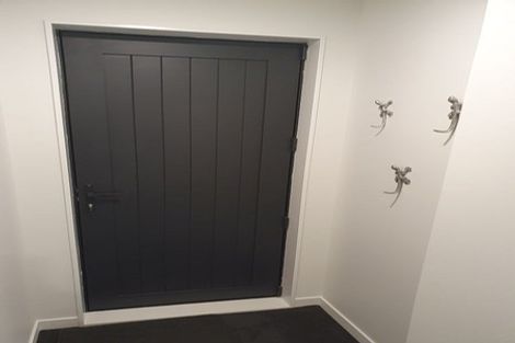 Photo of property in 35 John Street, Stokes Valley, Lower Hutt, 5019