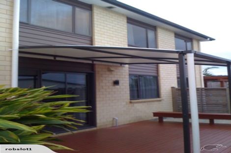 Photo of property in 43 Harrowglen Drive, Northcross, Auckland, 0630