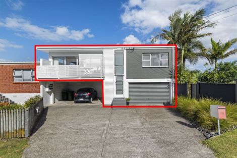 Photo of property in 1/33 Castor Bay Road, Castor Bay, Auckland, 0620