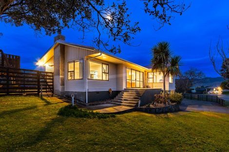 Photo of property in 89 Martin Road, Paraparaumu Beach, Paraparaumu, 5032