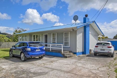 Photo of property in 30 Clark Street, Hikurangi, 0114