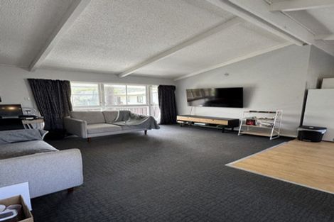 Photo of property in 29 Newburn Grove, Wainuiomata, Lower Hutt, 5014