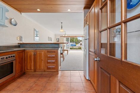 Photo of property in 1336 Pukuatua Street, Rotorua, 3010