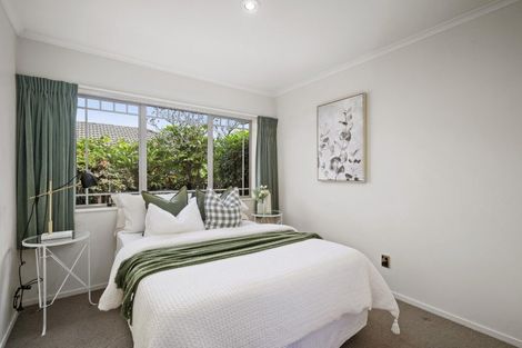 Photo of property in 17 Warwick Drive, Lynmore, Rotorua, 3010