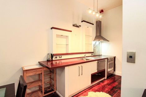Photo of property in Hannahs Warehouse Apartments, 21/13 Leeds Street, Te Aro, Wellington, 6011