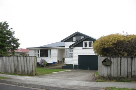 Photo of property in 276 Queen Street, Pukekohe, 2120