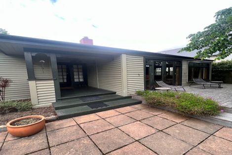 Photo of property in 28 Blair Avenue, Papanui, Christchurch, 8053