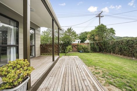 Photo of property in 2/1159 High Street, Taita, Lower Hutt, 5011