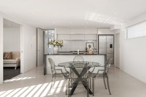 Photo of property in 3 Church Lane, Merivale, Christchurch, 8014