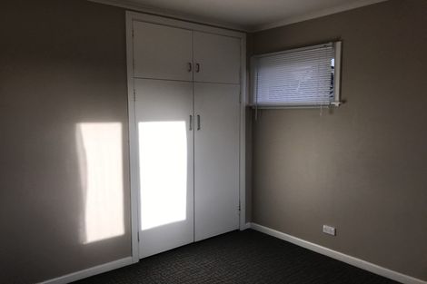 Photo of property in 868 East Coast Road, Northcross, Auckland, 0630