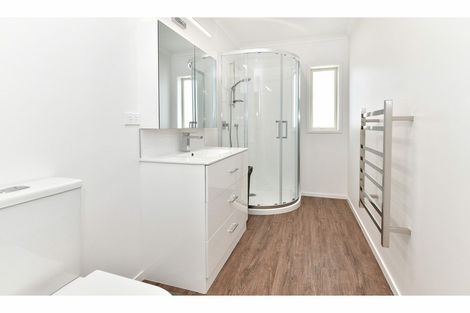 Photo of property in 19b Forest Glen, Orewa, 0931