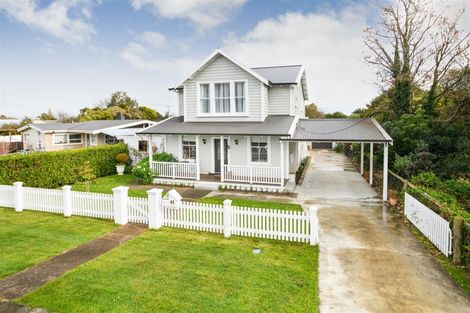 Photo of property in 41 Hammond Street, Bulls, 4818