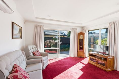 Photo of property in 17 Bayliss Close, Northwood, Christchurch, 8051