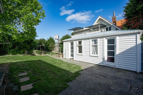 Photo of property in 177 Fitzherbert Avenue, West End, Palmerston North, 4410