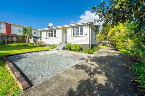 Photo of property in 13 Raurimu Avenue, Onerahi, Whangarei, 0110