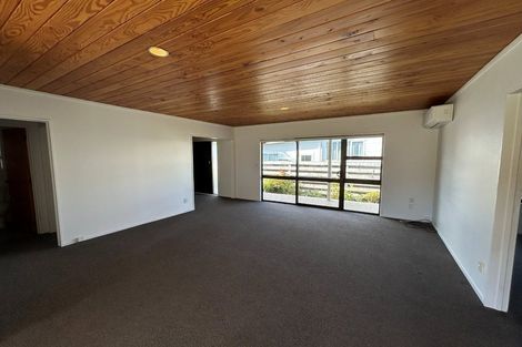 Photo of property in 30 Percy Road, Papamoa Beach, Papamoa, 3118