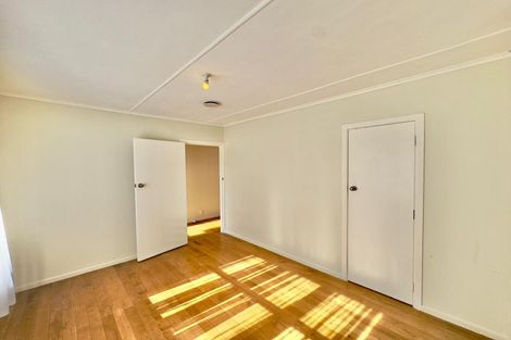 Photo of property in 675 Karaka Road, Karaka, Papakura, 2580