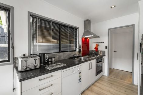 Photo of property in 126 Spinella Drive, Bayview, Auckland, 0629