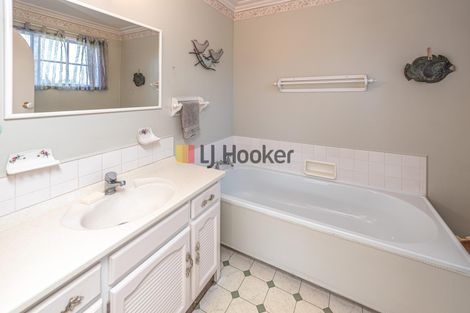 Photo of property in 1a Peakes Road, Saint Johns Hill, Whanganui, 4501