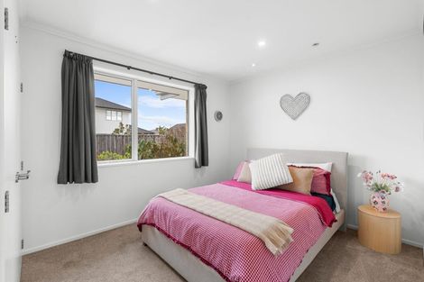 Photo of property in 65 Westpark Drive, Burnside, Christchurch, 8053