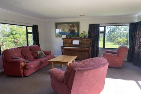 Photo of property in 122 Cormacks-kia Ora Road, Cormacks, Oamaru, 9495