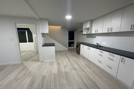 Photo of property in 19a Langton Road, Stanmore Bay, Whangaparaoa, 0932