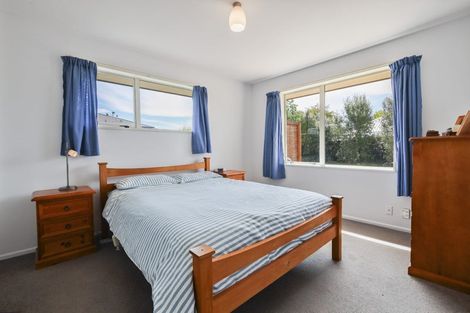 Photo of property in 16 Chamberlain Lane, Rangiora, 7400
