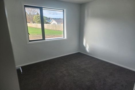 Photo of property in 8 Kahikatea Drive, East Gore, 9710