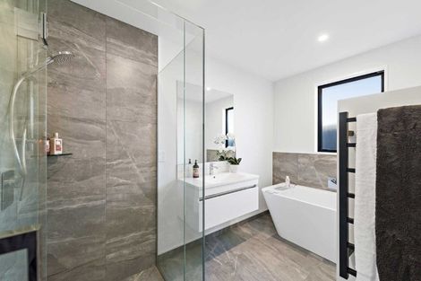 Photo of property in 11 Tulett Park Drive, Casebrook, Christchurch, 8051