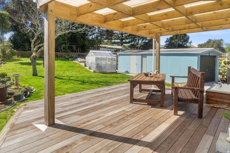 Photo of property in 591 Pukehina Parade, Pukehina, Te Puke, 3189