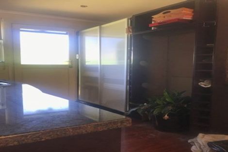 Photo of property in 2/33 Hamlin Road, Mount Wellington, Auckland, 1060