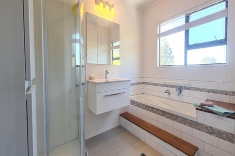 Photo of property in 814 State Highway 2, Pakipaki, Hastings, 4178