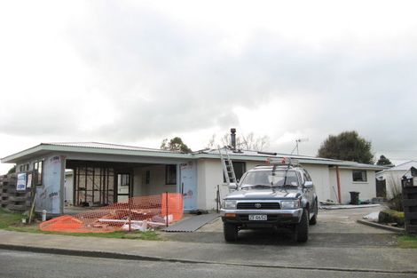 Photo of property in 4 Kildare Drive, Waikiwi, Invercargill, 9810