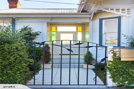 Photo of property in 20 Royal Terrace, Sandringham, Auckland, 1025