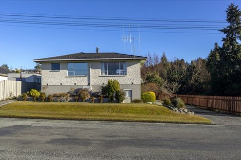 Photo of property in 54 Peel Street, Geraldine, 7930