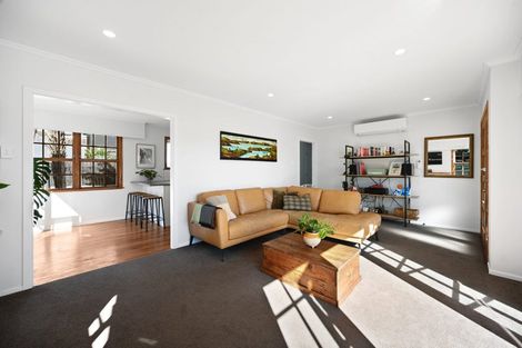 Photo of property in 26 Deanwell Avenue, Deanwell, Hamilton, 3206