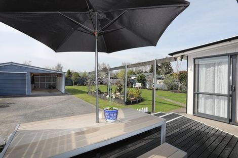 Photo of property in 15 Kennedy Avenue, Feilding, 4702