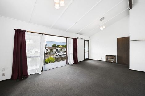 Photo of property in 2 Cullimore Street, Pukete, Hamilton, 3200