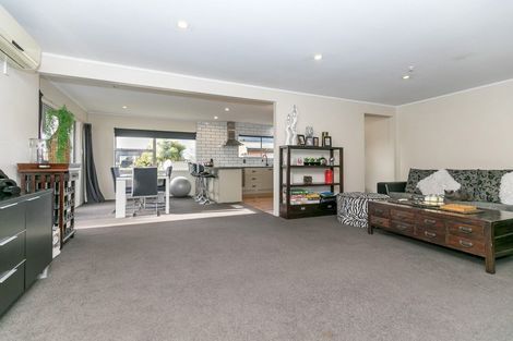 Photo of property in 52b Hooker Avenue, Chedworth, Hamilton, 3210