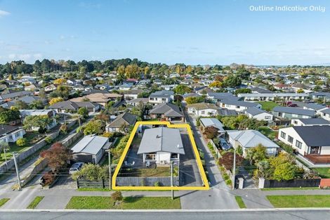 Photo of property in 181 Palmers Road, New Brighton, Christchurch, 8083