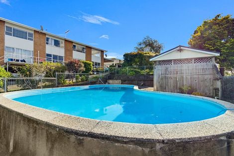 Photo of property in 10/16 Willerton Avenue, New Lynn, Auckland, 0600