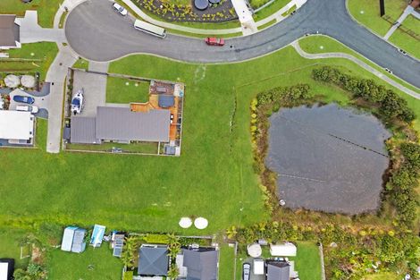 Photo of property in 68 Weka Street, Mangawhai, 0505