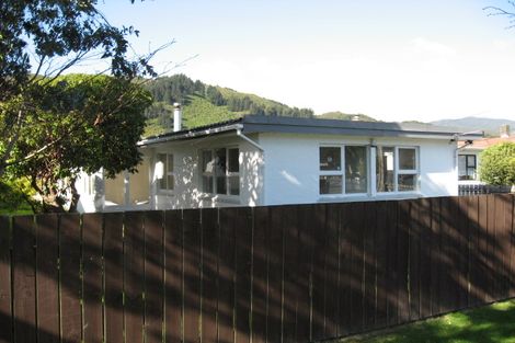 Photo of property in 36 Wellington Road, Wainuiomata, Lower Hutt, 5014